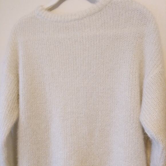 Soft Surroundings Size L Fuzzy Knit Sweater Cream White Metallic Thread Classic - Picture 8 of 11